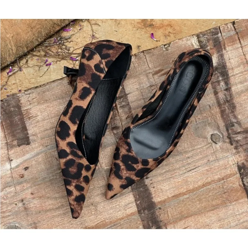 รองเท้าส้นสูงผู้หญิงสุดเซ็กซี่ - Womens Heels บทวิจารณ์และราคา