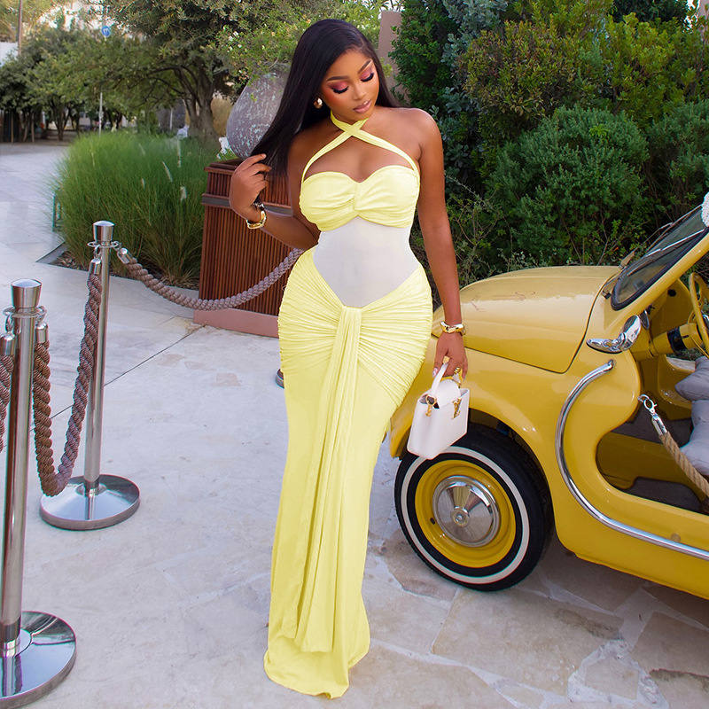 เดรสทรงบอดี้คอนแบบผูกคอ เปิดหล - Midi Dress บทวิจารณ์และราคา